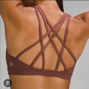 Lululemon Free to Be Serene Bra